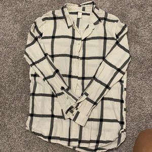 Black and white Thin Buffalo plaid button down